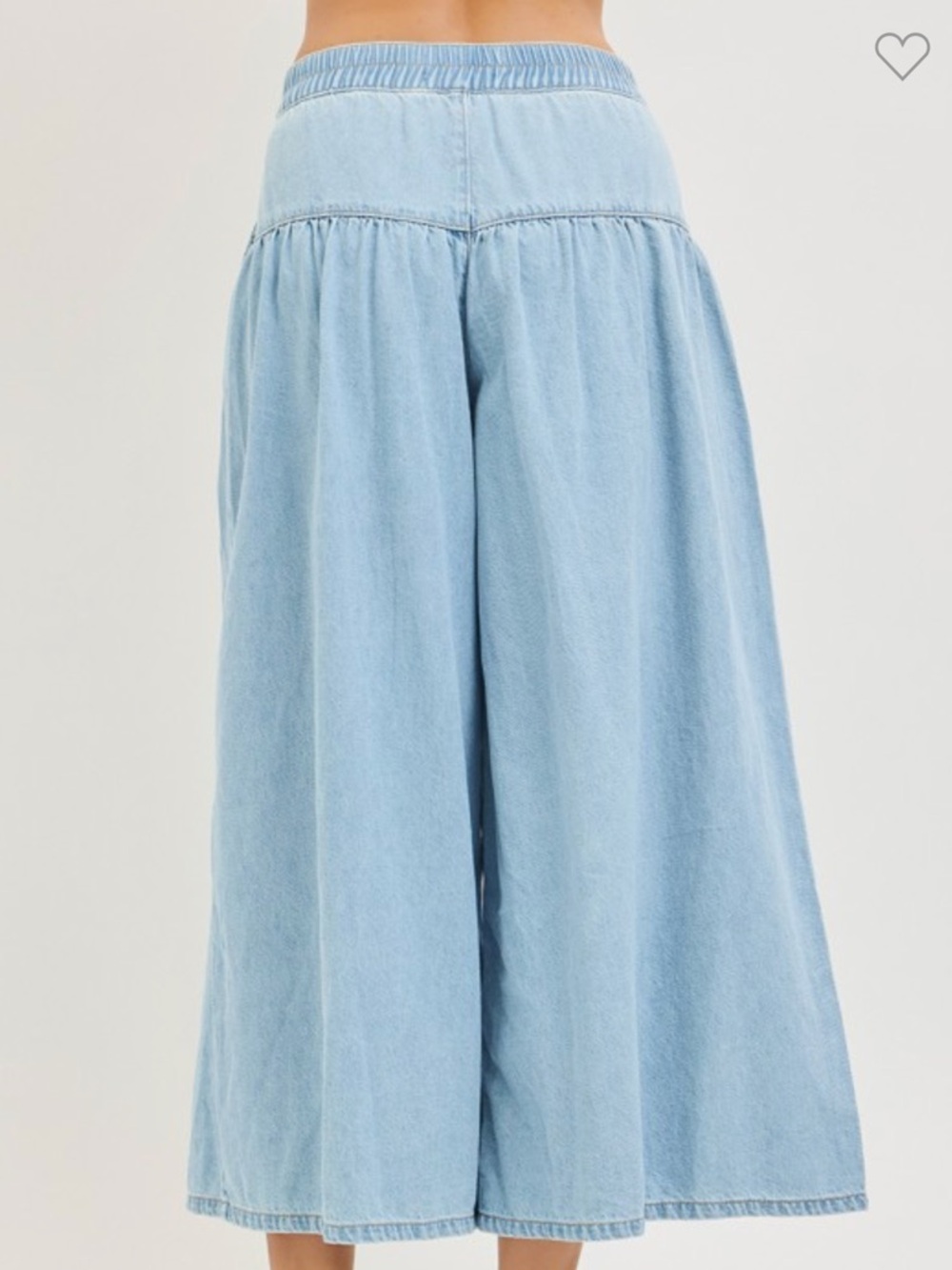 NWT - Risen Light Denim Wide Leg Elastic Waist Culottes Jeans NEW - Picture 3 of 3